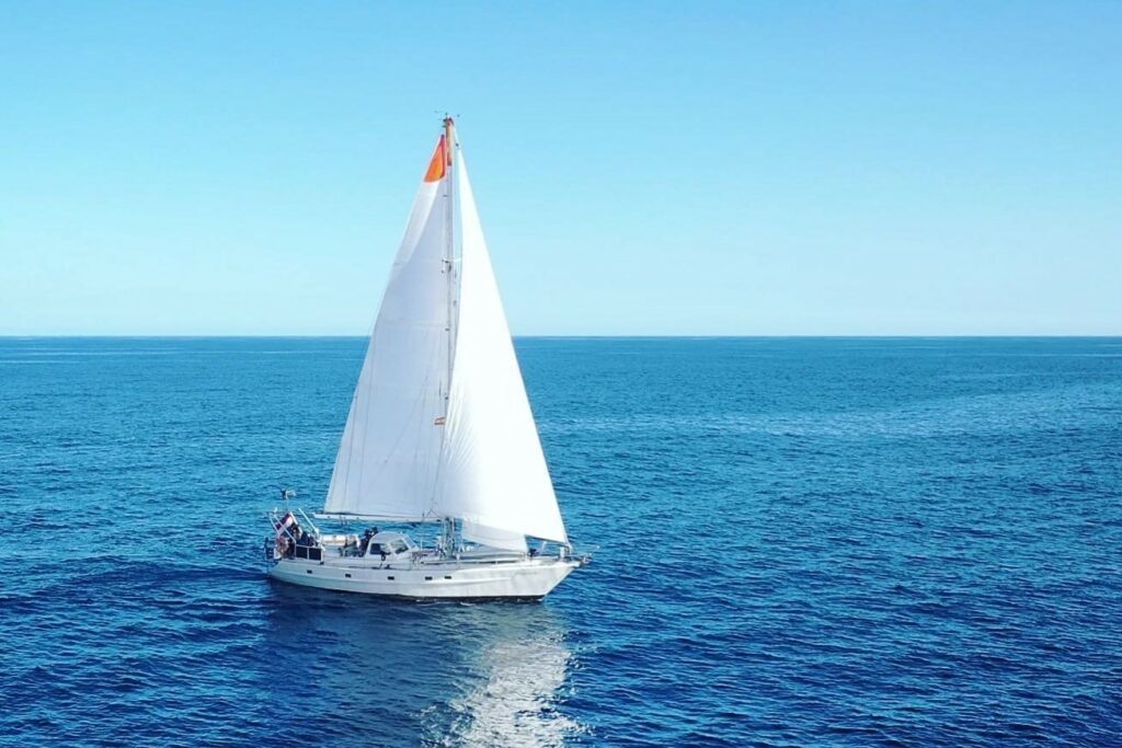 Yndeleau 1 2