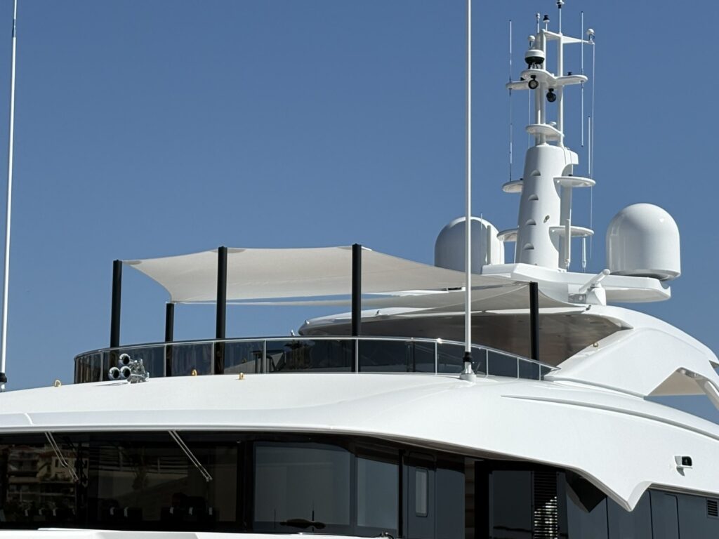 Zeilmakerij De Vries Maritiem Zonwering Superyachts Awnings