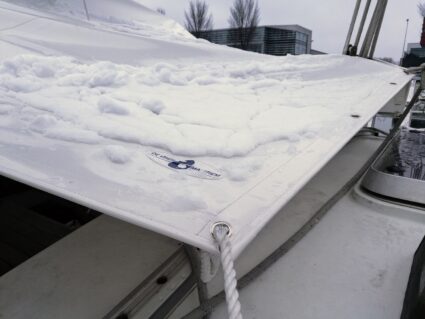 Cover sheet white with snow